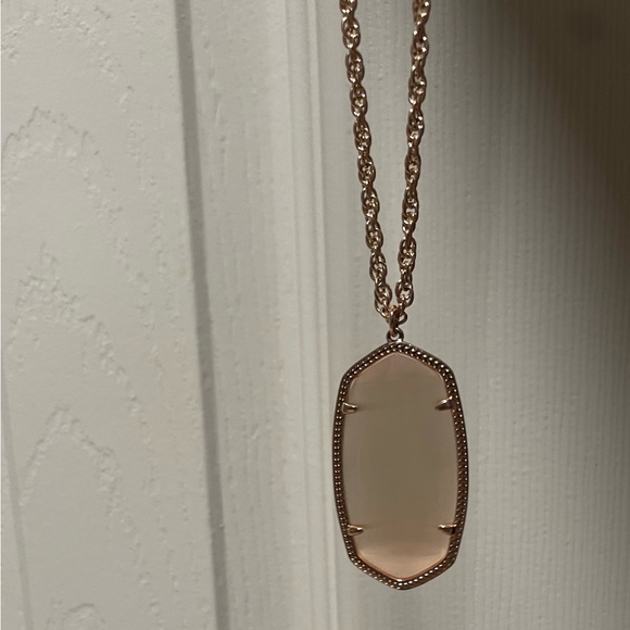 Kendra Scott Rose Gold Long Necklace with Rose Quartz Stone - Like NEW! - Picture 2 of 3